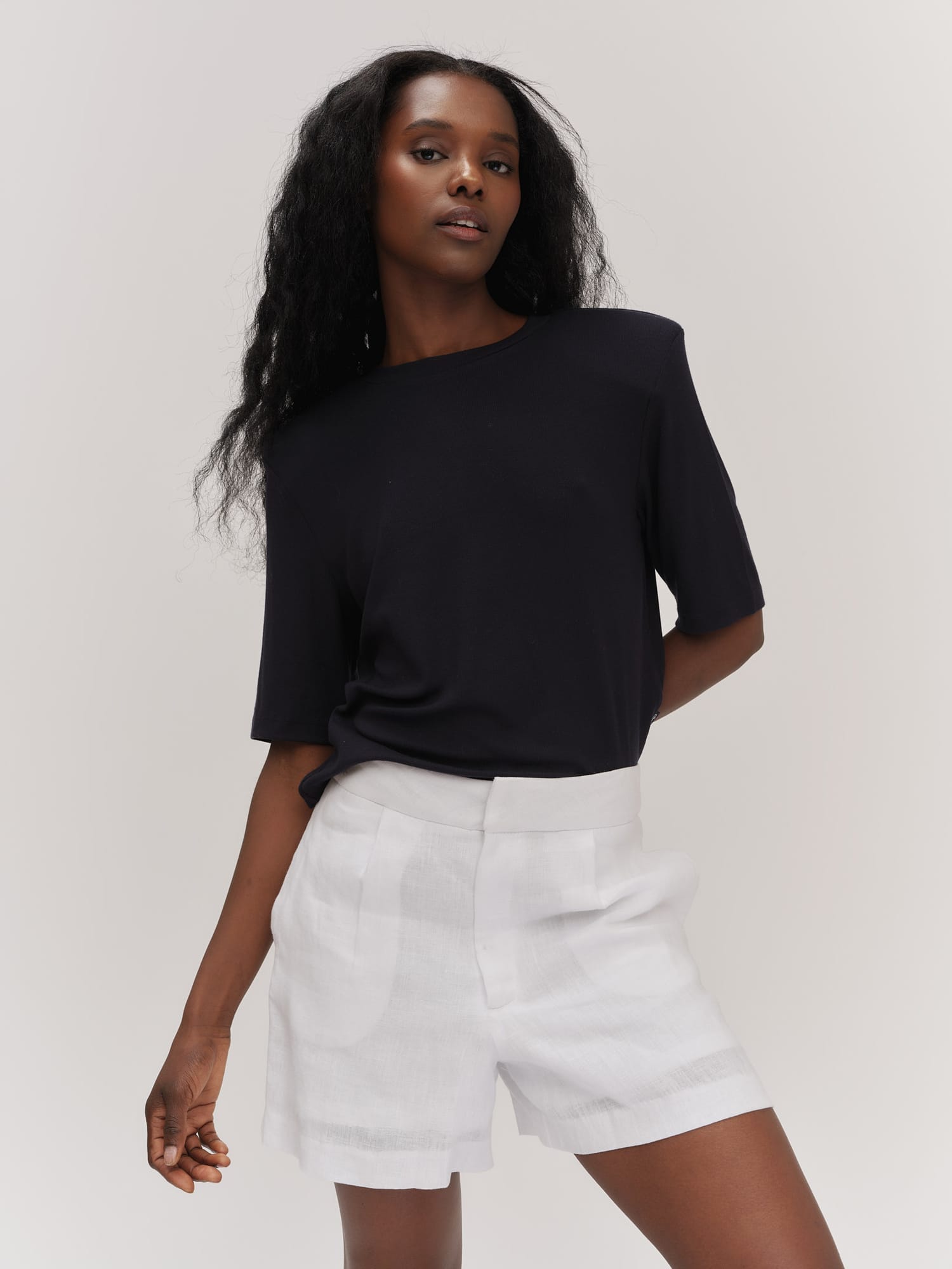 Freya Solid Linen Shorts