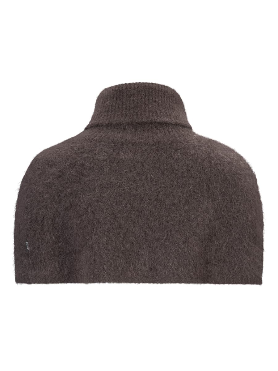 Sylvia Chunky Neck