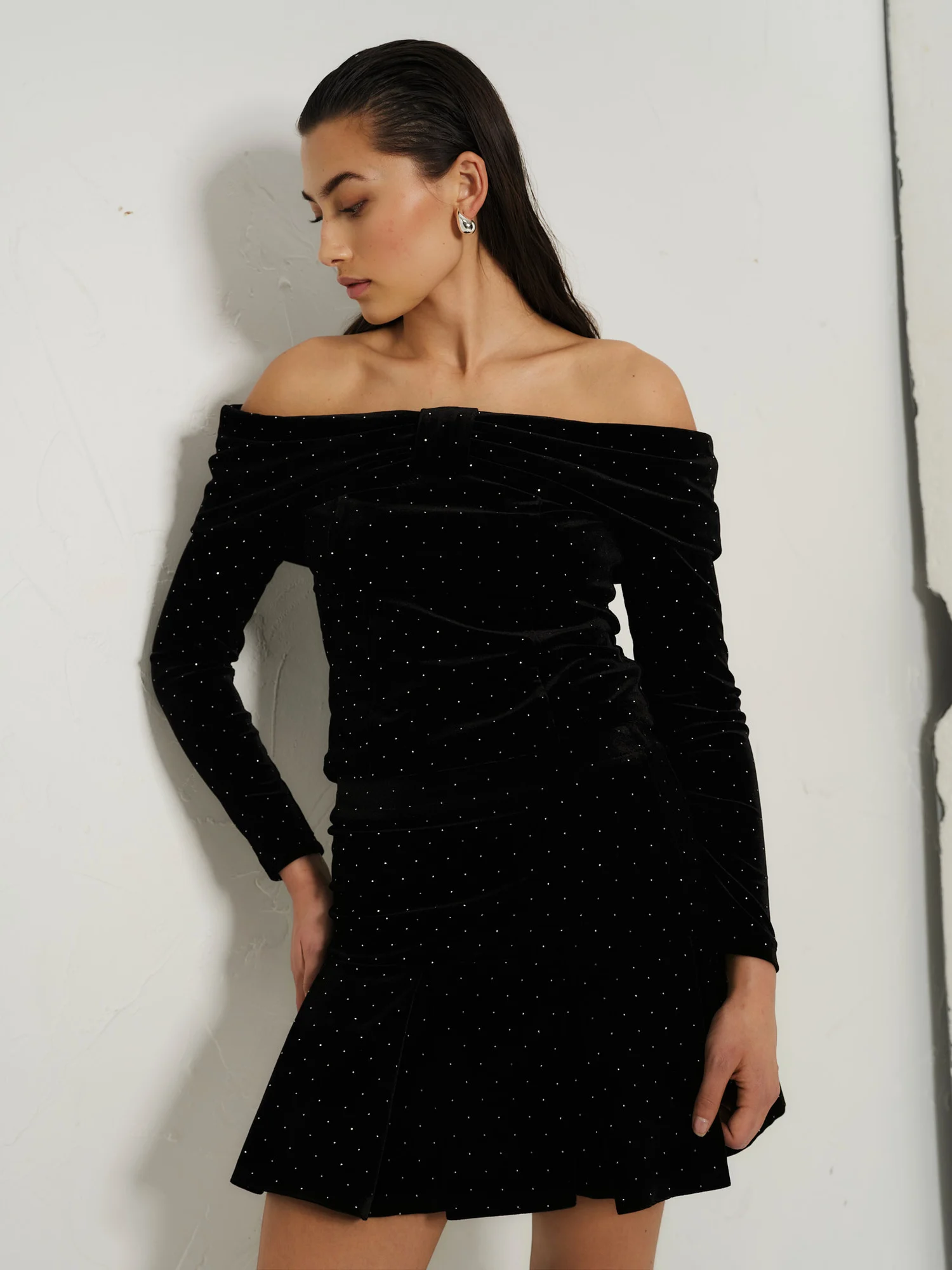 Tale stud velour top