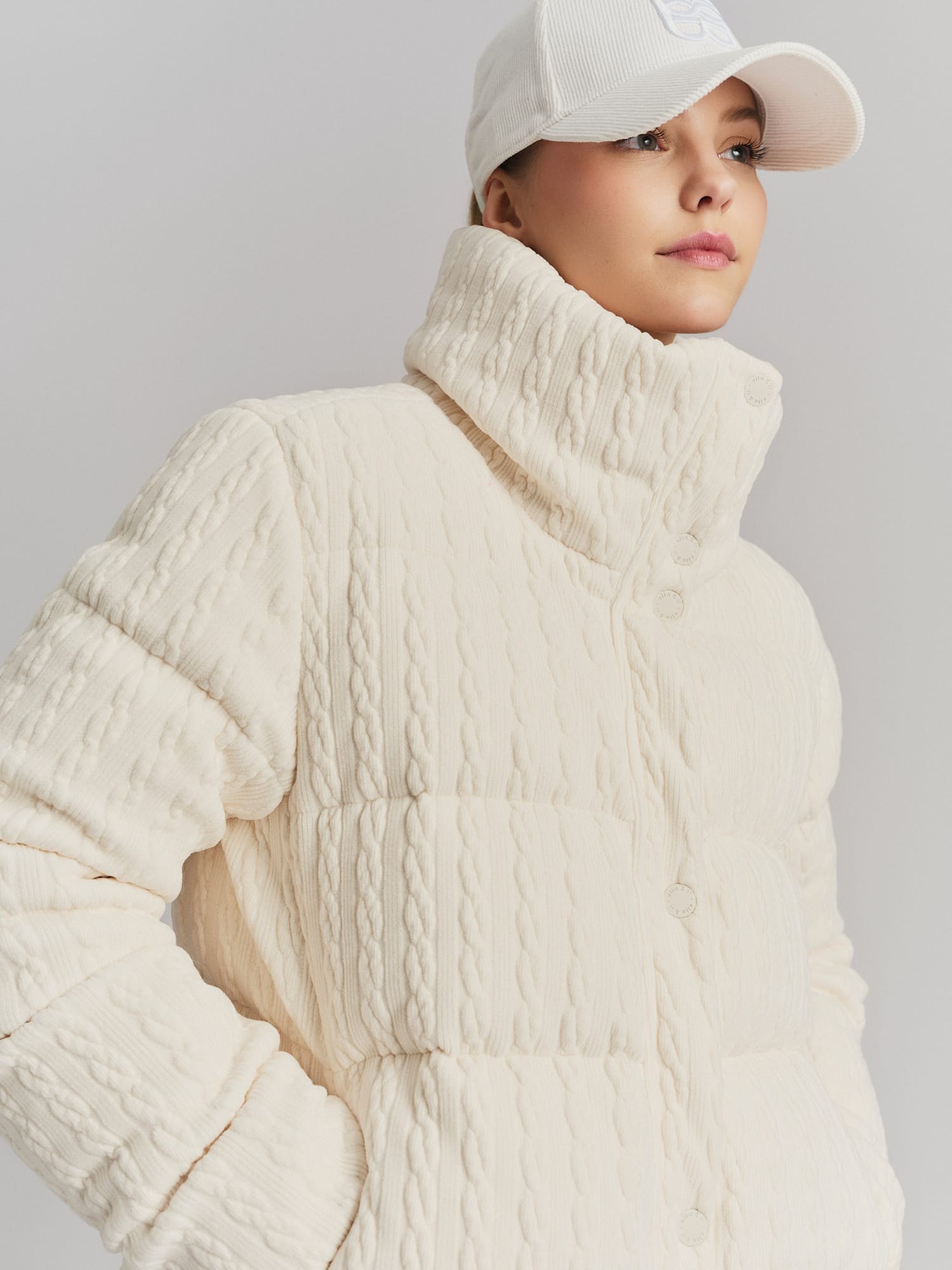 Una Down Jacket