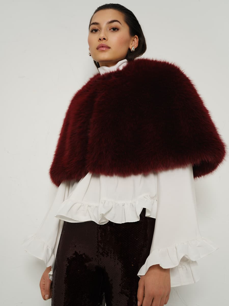 Izaya Fake Fur Cape